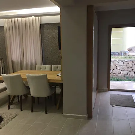 Aden Evleri בית נופש