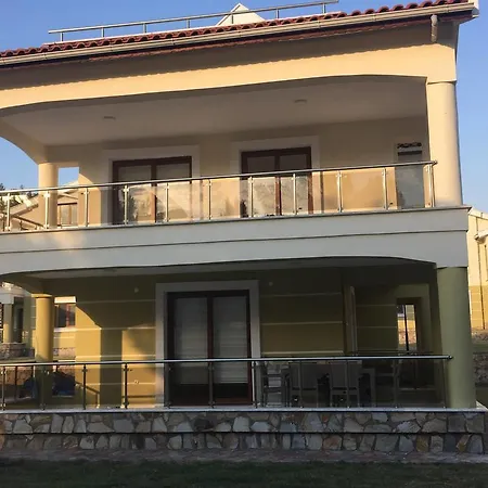Tatil Evi Aden Evleri Akbük