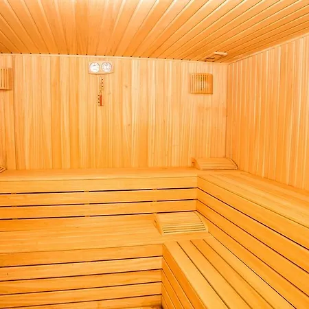 Aden Evleri Акбук